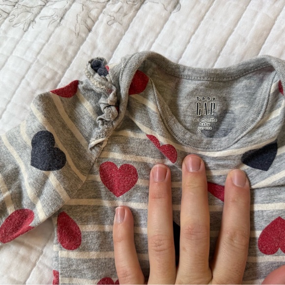 0-3m Outfits - Picture 2 of 3